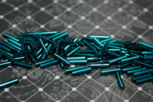 Бисер Япония 9 мм BUGLE 5 г 0027BD