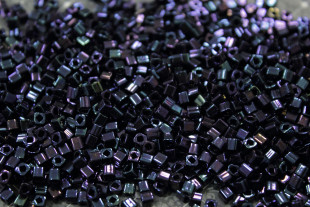 Бисер Япония "TOHO" CUBE 3 мм 5 г №0082 синий